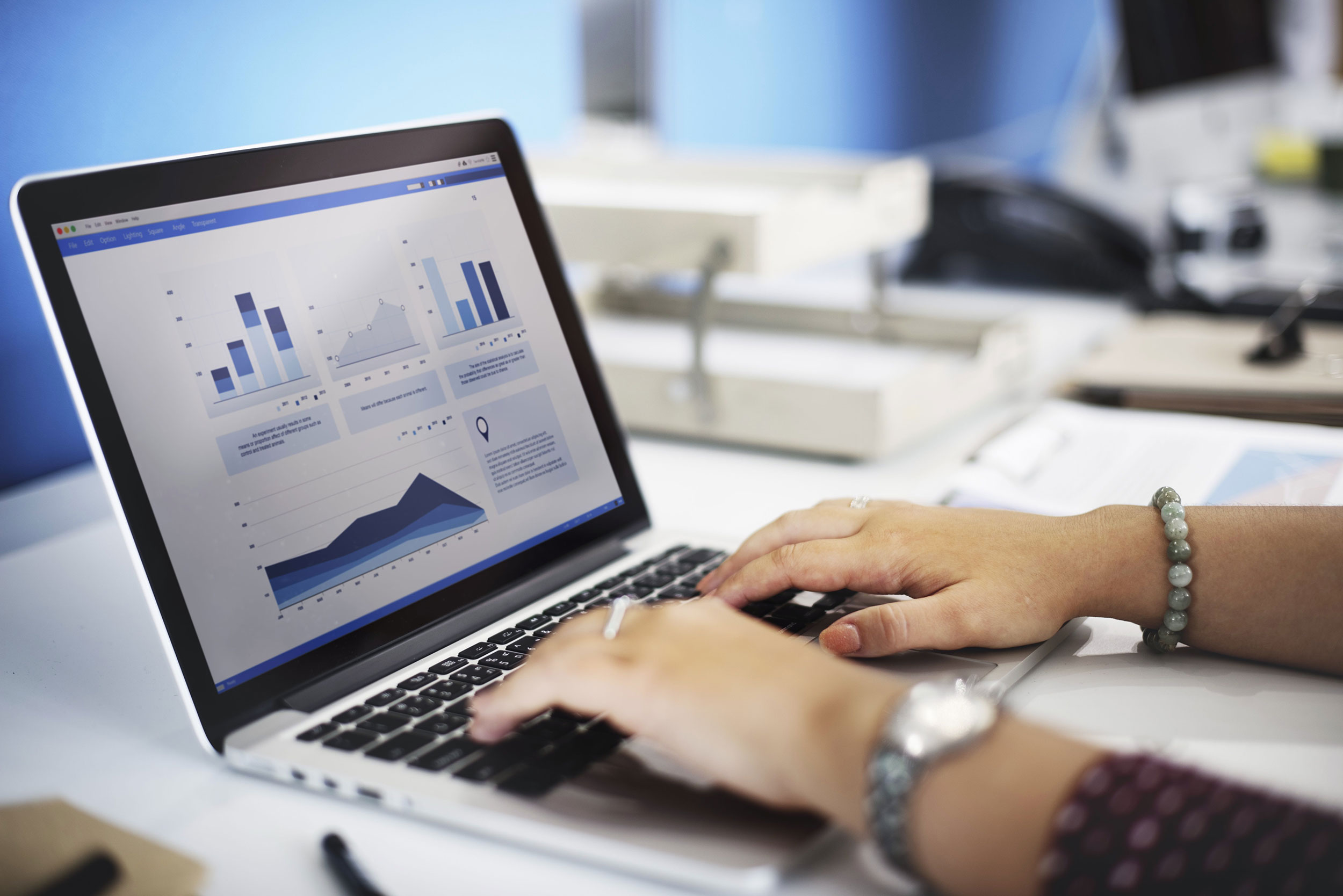 PPC vs. Organic Marketing: Finding the Right Balance ppc vs. organic marketing: finding the right balance