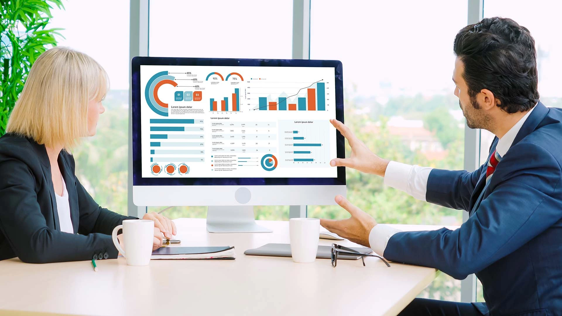 Selecting the Right Analytics Strategy for Business Growth